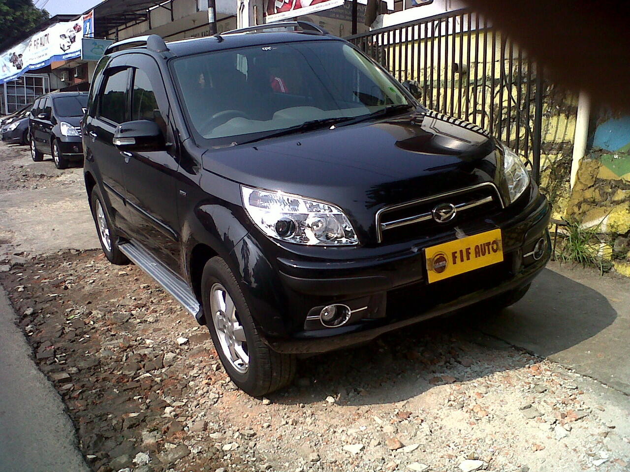 DAIHATSU TERIOS 1.5 TX M/T 2010 HITAM METALIK
