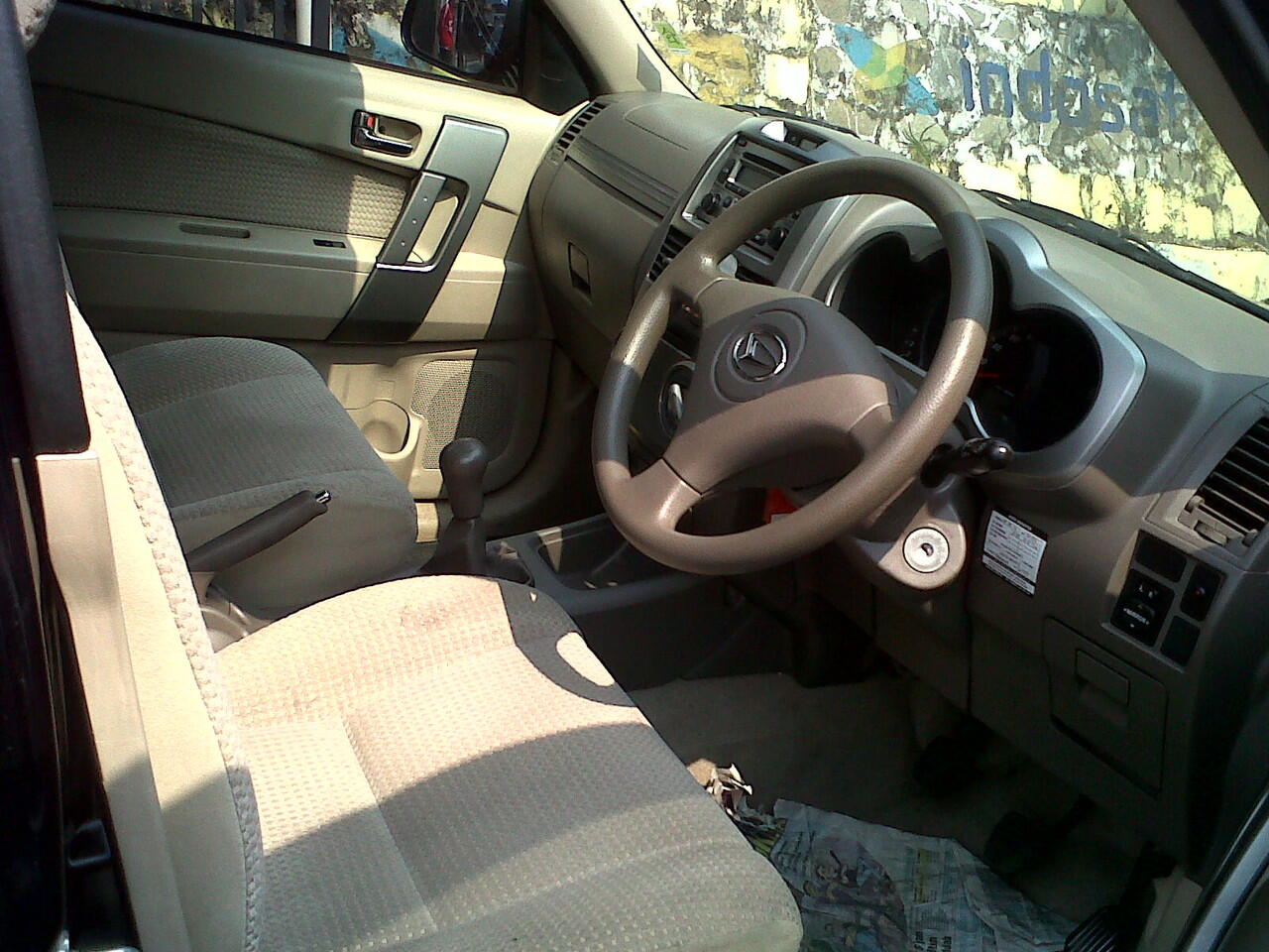 DAIHATSU TERIOS 1.5 TX M/T 2010 HITAM METALIK