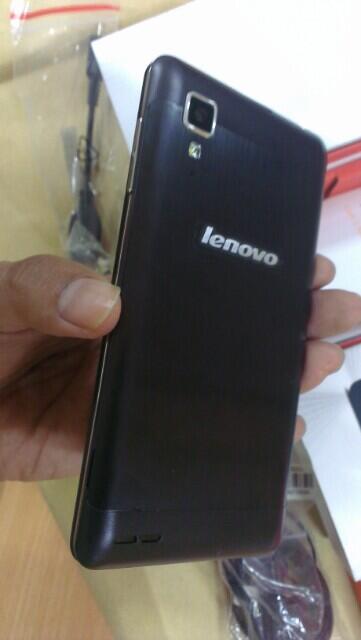 WTS WTT HH Lenovo P780 Layar HD Quadcore Batere 4000 MAH MULUSS Baru 2 minggu