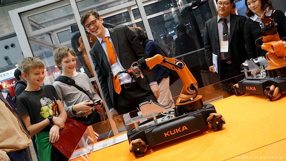 International Robot Exhibition di Jepang. Gak Masuk Nyesal 7 turunan.&#91;Pict++&#93; 