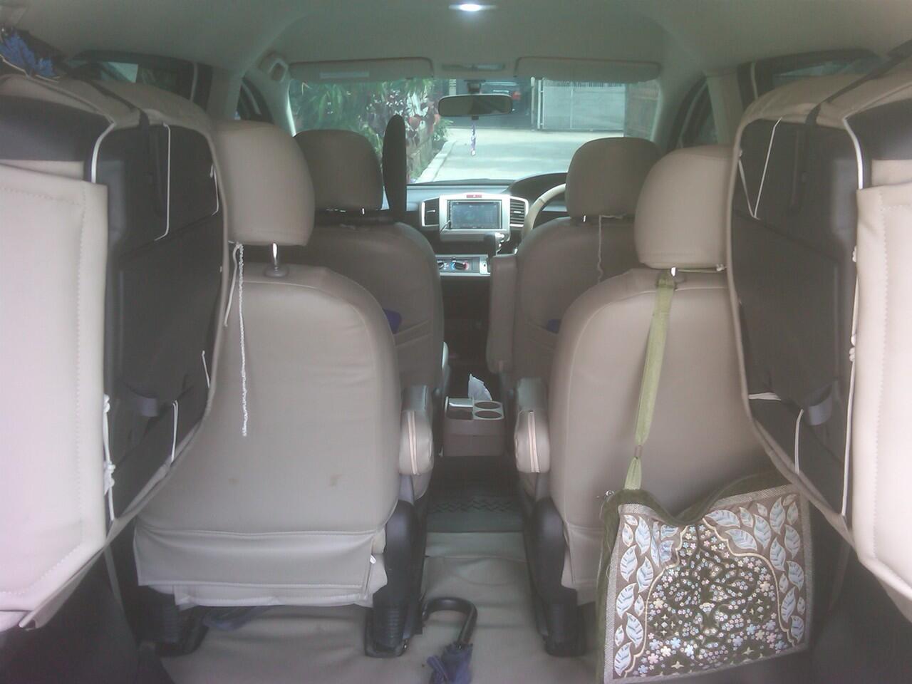 Honda Freed 2010 PSD white A/T Istimewa Pemakai