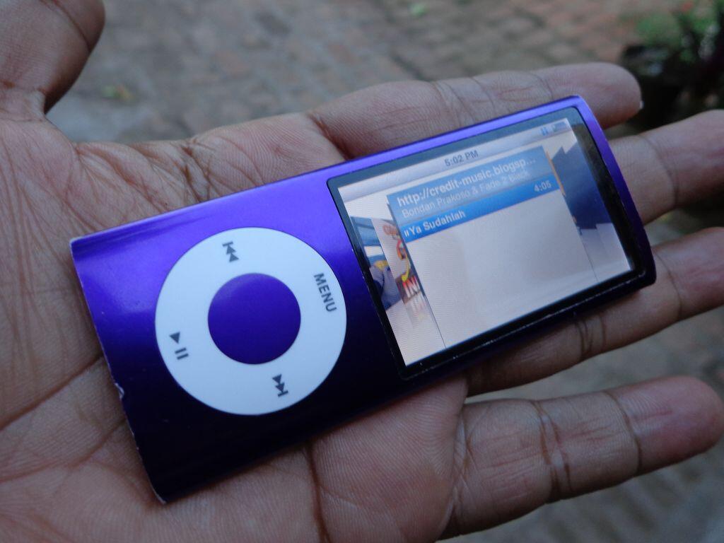 iPod nano 5th 8gb muraaaah hanya 450rb