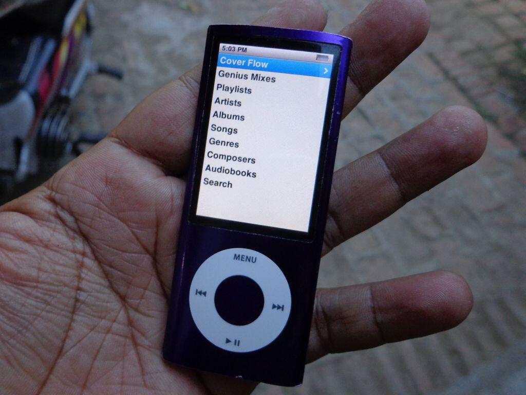 iPod nano 5th 8gb muraaaah hanya 450rb