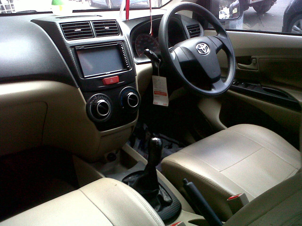 TOYOTA ALL NEW AVANZA 1.3 G MT 2012 SILVER MET