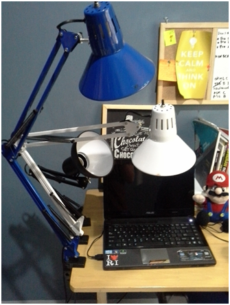 Lampu Meja Anglepoise