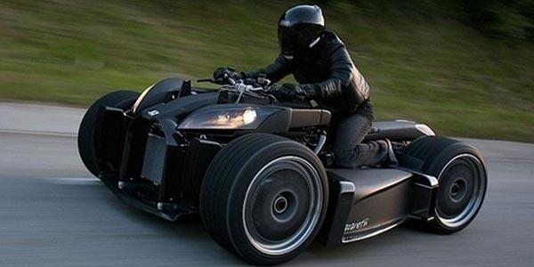 Motor Roda Empat Ini Bermesin Ferrari