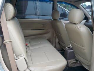AVANZA S AT 2008 SILVER