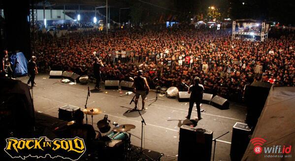 &gt;&gt;&gt;MOMEN ROCK IN SOLO 7 2013 - NEW WORLD PROPAGANDA&lt;&lt;&lt;