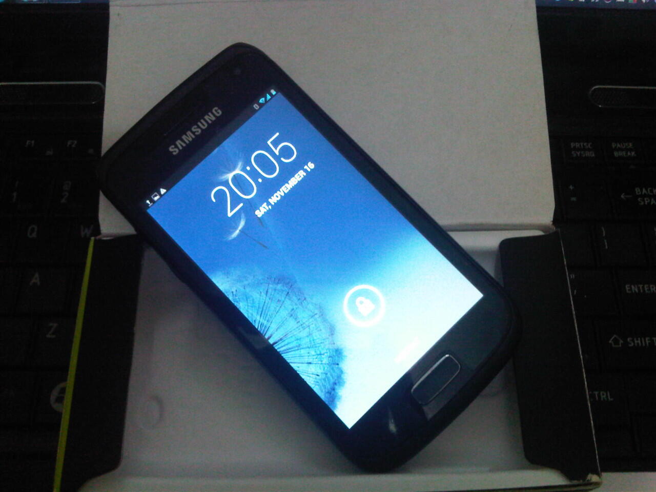 GALAXY WONDER GT-I8150 Jelly Bean With BBM