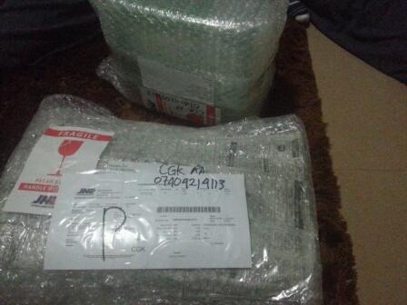 Jual Aneka Coklat Import (KITKAT, HERSHEY'S, CADBURY, DAIM, KINDER, HANUTA, dll)