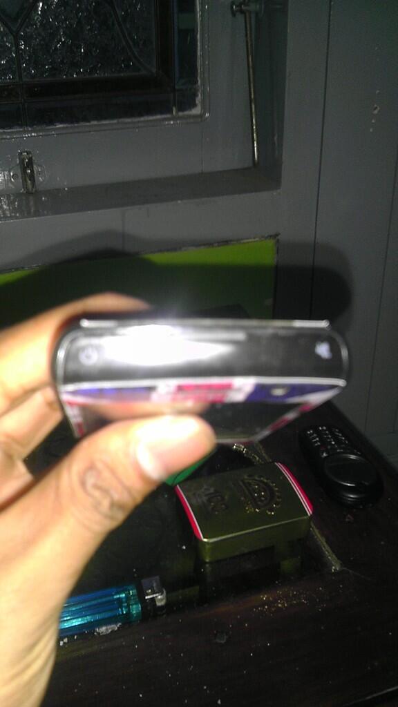 BLACKBERRY 9550 STROM2 ODYN + BONUS surabaya gresik
