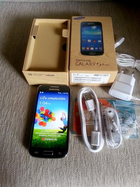 Samsung Galaxy S4 mini LTE Black mist mint condition...murah..