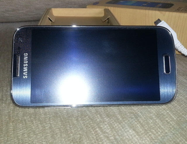 Samsung Galaxy S4 mini LTE Black mist mint condition...murah..