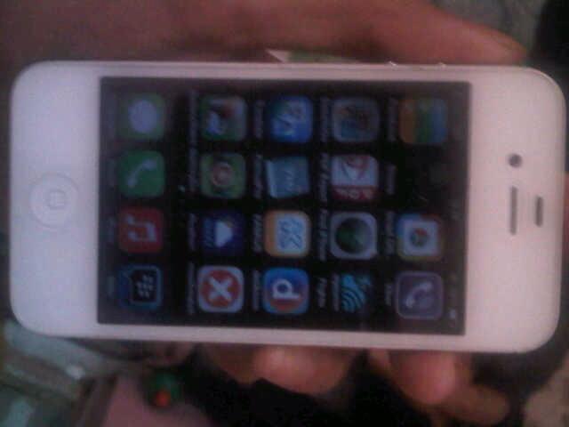 Jual iPhone 4g CDMA 16 Gb White Batangan JAKARTA