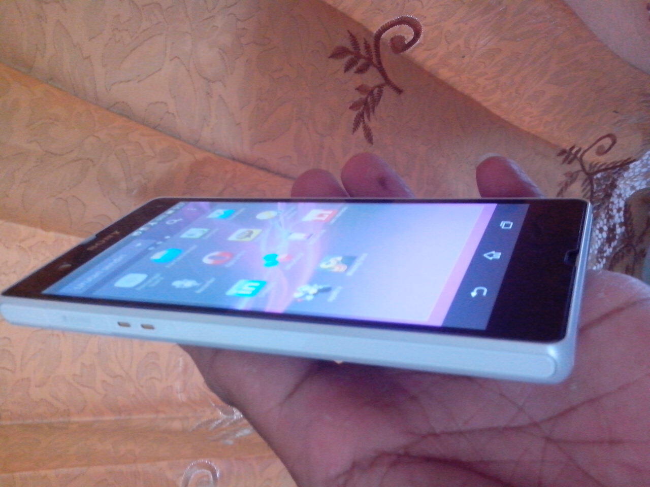 sony Xperia z Lte c6603 4G mulus+kumplit mewah