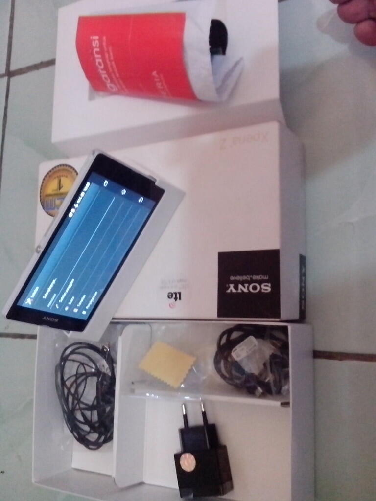 sony Xperia z Lte c6603 4G mulus+kumplit mewah