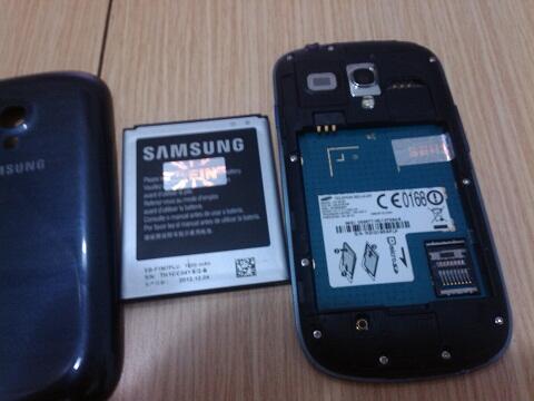 Samsung galaxy I8190 S3mini SEIN blue dan white BATANGAN murah 1jutaan bisa BBMan gan