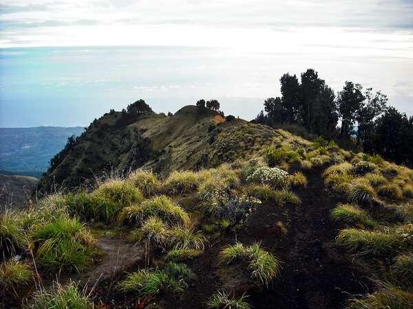 Ada Surga di Gunung Rinjani 