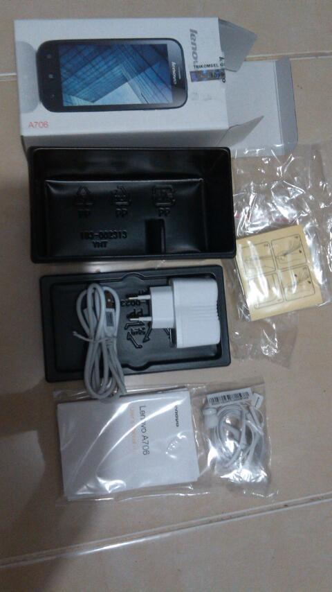 WTS smartphone Lenovo A706 baru sehari beli