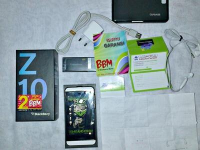 WTS Blackberry Z10 White Mulus