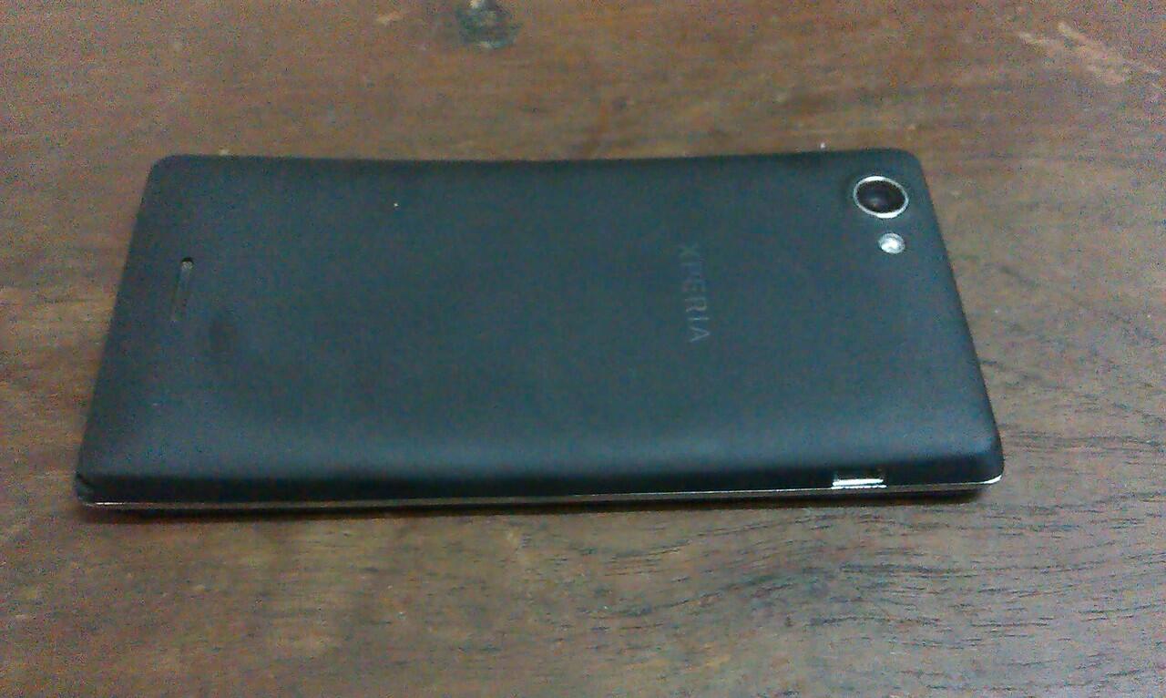 Sony xperia J (MALANG)