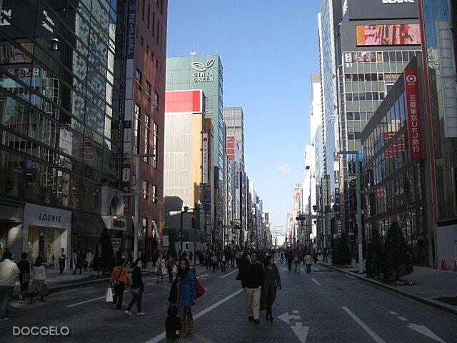 Beginilah Suasana Car Free Day di Ginza Tokyo