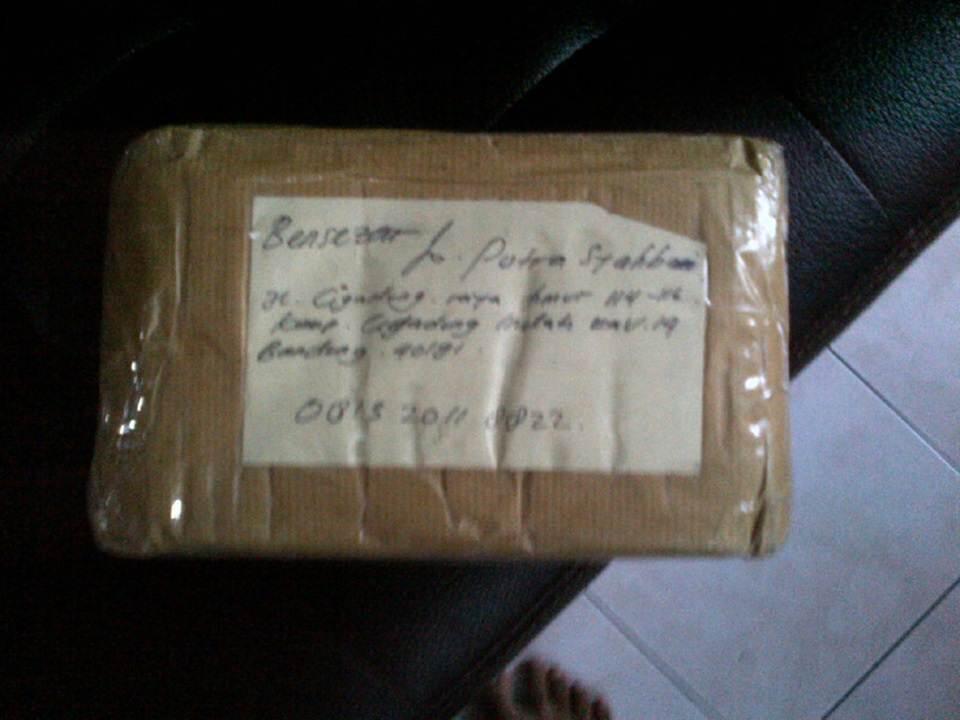 JUAL IPHONE 5S 32GB 2,3JT-PUSAT PENJUALAN IPHONE-BB-HTC DLL