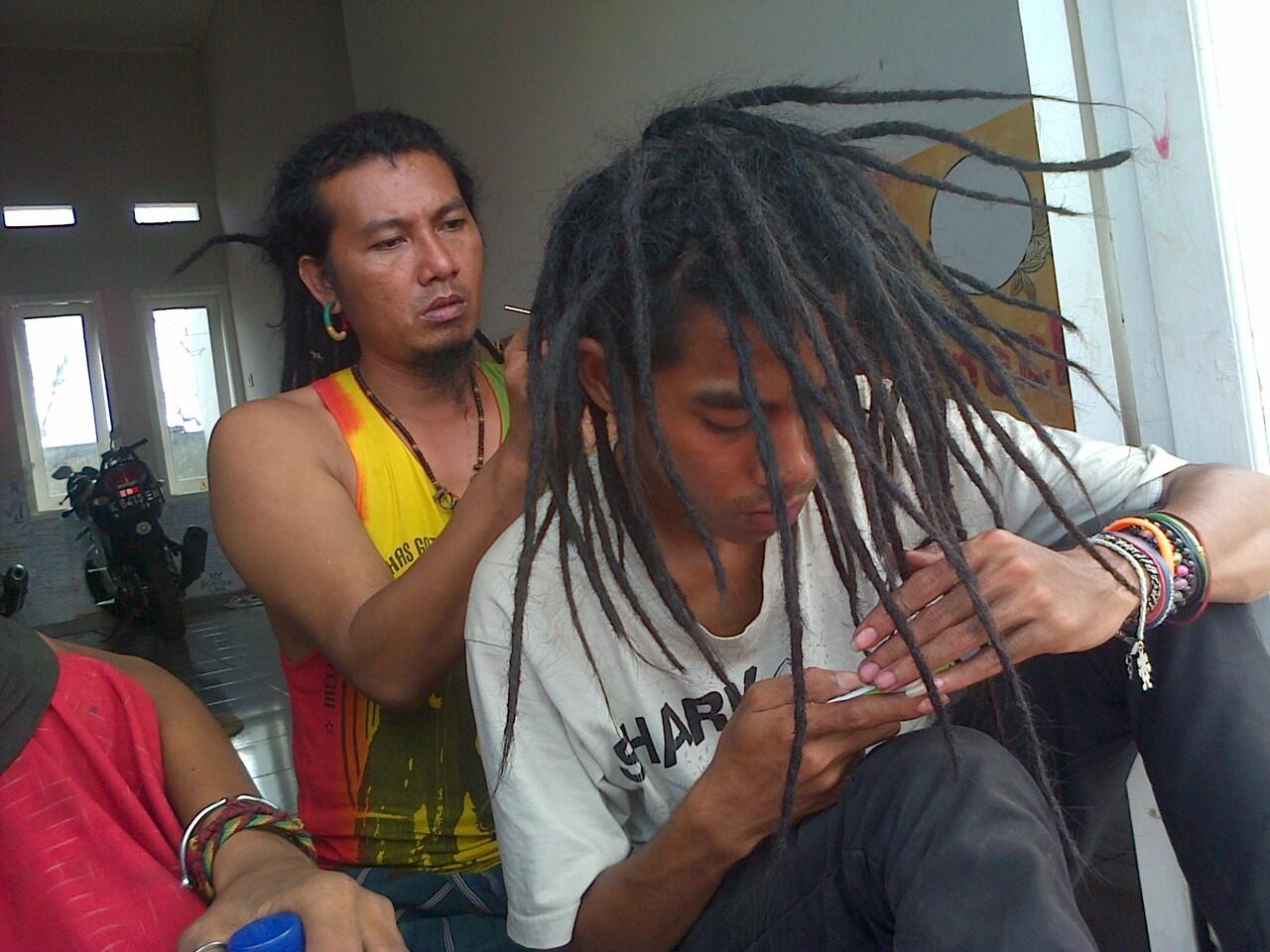 Jarotblog Rambut Gimbal