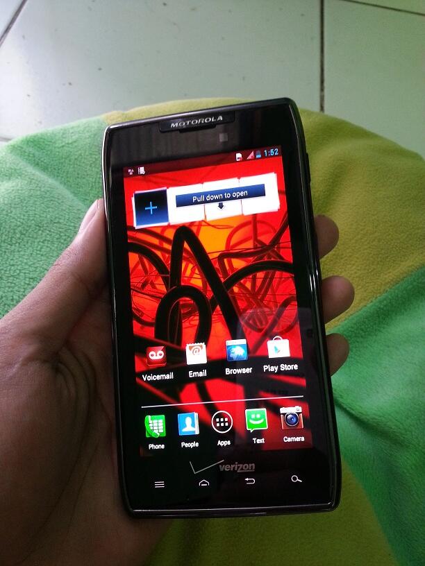 MOTOROLA RAZR MAXX buat MOTOLOVERS muluss plus OTTERBOX surabaya,sidoarjo,jakarta!!!!