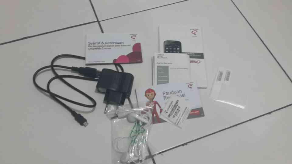WTS/WTT/barter smartfren andromax c jellybean fullset .baru seminggu .bekasi