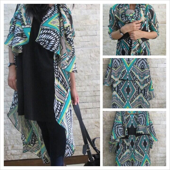 Korean Style (Unik): Overall Skirt, Floral Blazer, Long Cape, Accessories