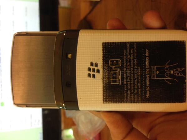 blackberry 9810 torch 2 white wii fullset