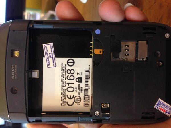 blackberry 9810 torch 2 white wii fullset