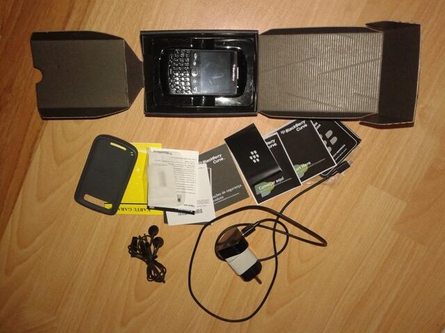 JUAL BB 9360 (Apollo) dan Samsung GT-S5570 (Galaxy Mini)