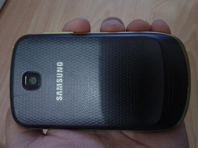 JUAL BB 9360 (Apollo) dan Samsung GT-S5570 (Galaxy Mini)
