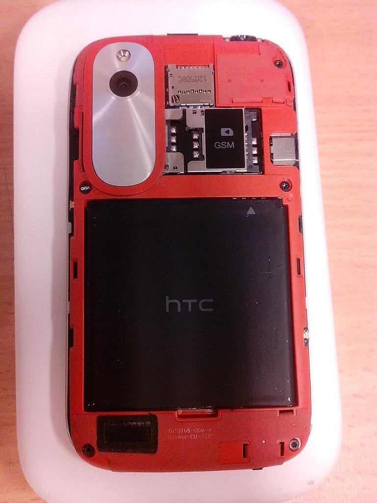 HTC DESIRE V GSM-GSM EX TRIKOMSEL