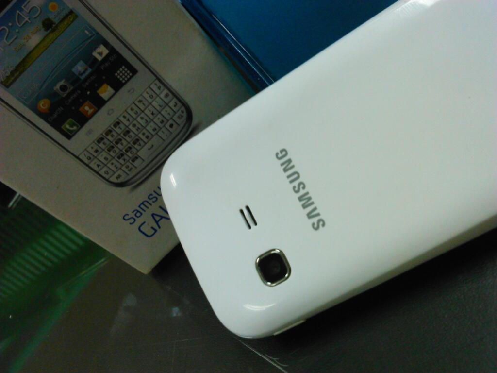 Samsung Galaxy Chat GT-B5330 WHITE