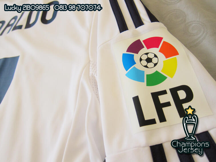 Real Madrid 2012-13 Longsleeve Nameset Ronaldo and Patch All Original