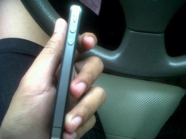 I phone 4 cdma 16gb black murah