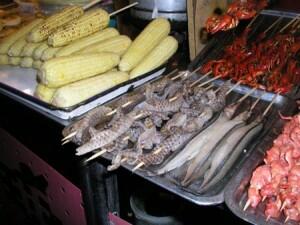 Makanan extreme asli indonesia