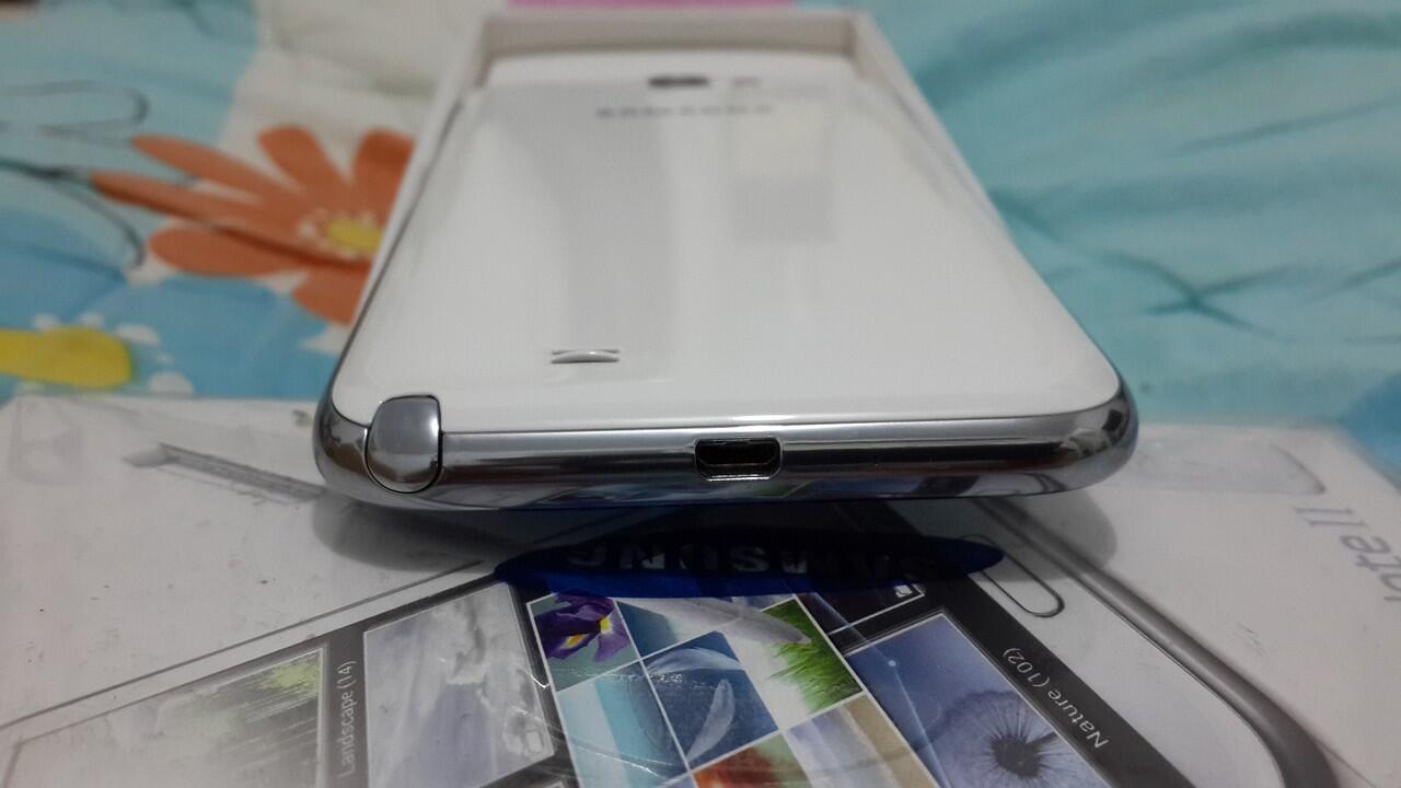 JUAL Samsung Galaxy Note 2 White 16gb ORI, Lengkap, Super Mulus