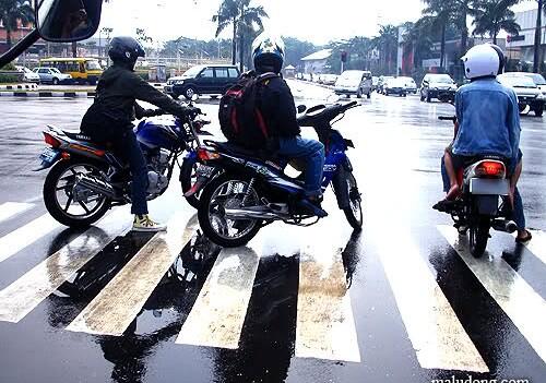 Belajar Menyeberang Jalan dari Warga Tokyo