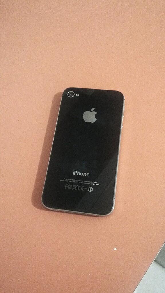 WTS iPhone 4S, Black, 32GB