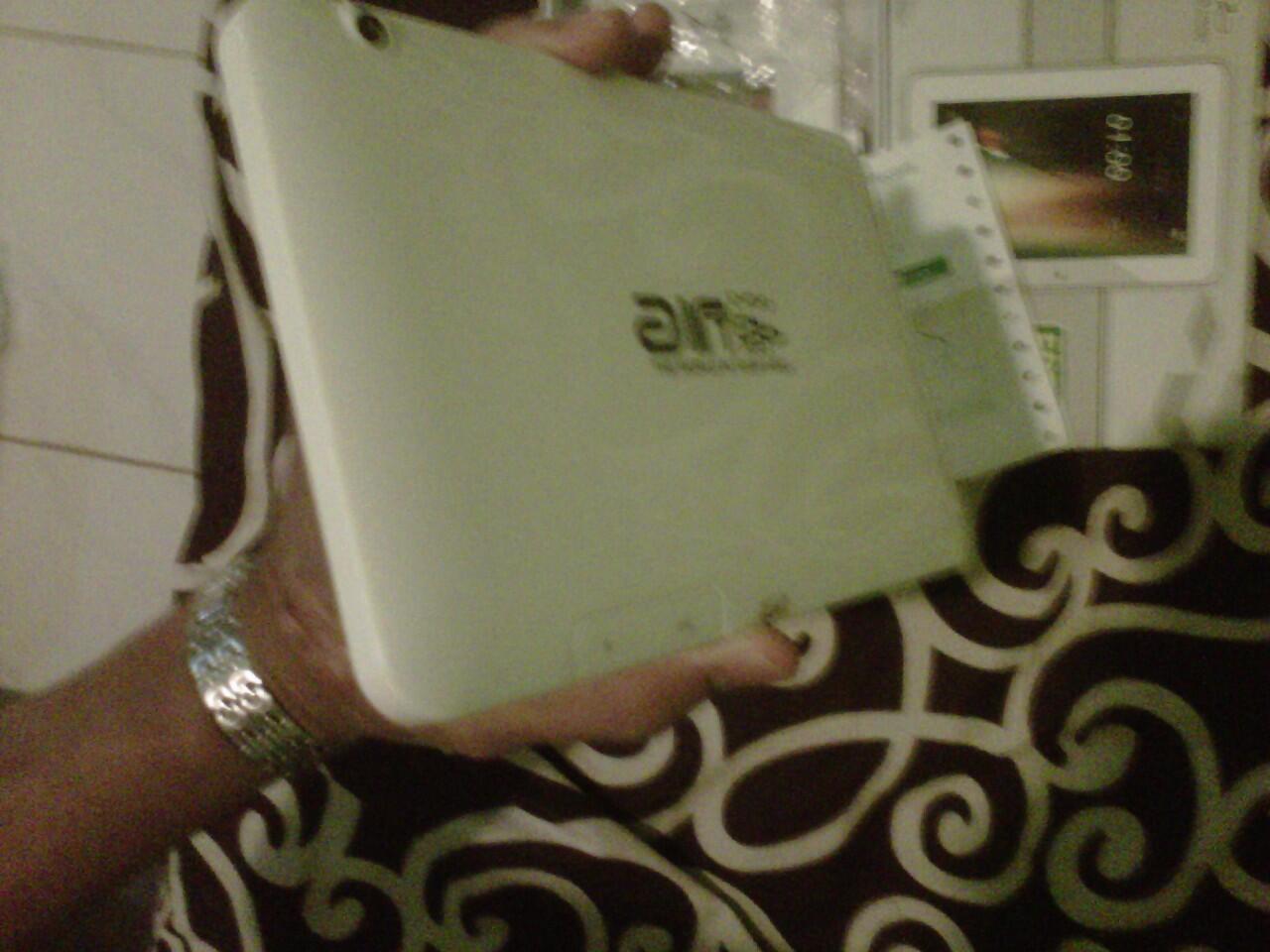 airtab a10 tablet cdma unlock spek lumayan 1ghz cortex A8 ram 1gb Bandung