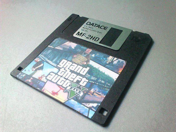 nginstal GTA V pake DVD udah mainstream gan 