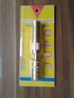Hose reel (gulungan selang),Nozzle (semprotan), dan perlengkapan untuk taman