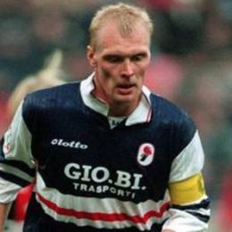 Random 90s Serie A Player 