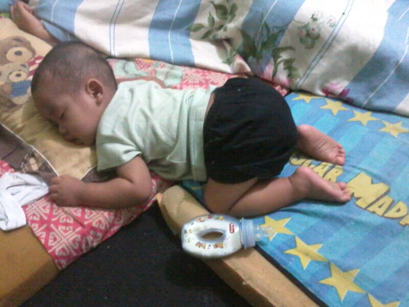 Aksi-Aksi Bayi Saat Tertidur Paling Lucu!