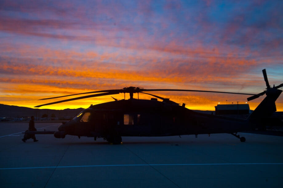 Nyok Mengenal Sikorsky UH-60 Black Hawk Lewat PIC (HQ)