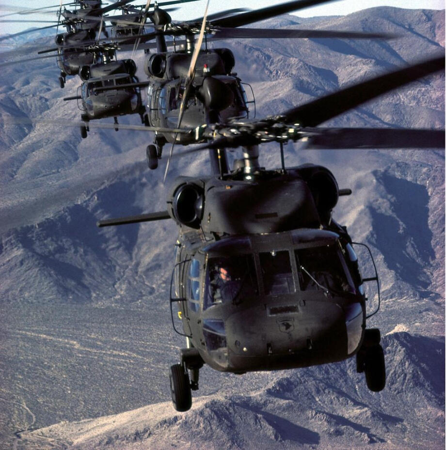 Nyok Mengenal Sikorsky UH-60 Black Hawk Lewat PIC (HQ)